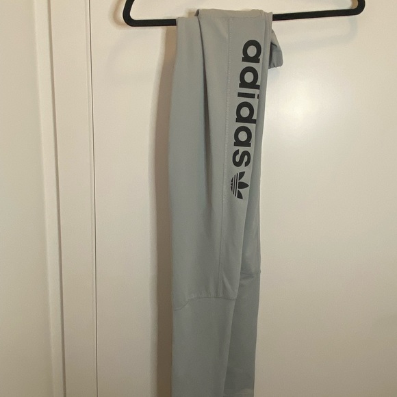 Adidas Tracksuit Matching Set - Picture 9 of 9